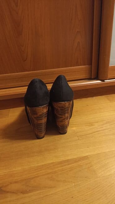 şnurlu qadın mokasinləri: Tuflilər, Ölçü: 38, rəng - Qara, Yeni — 8