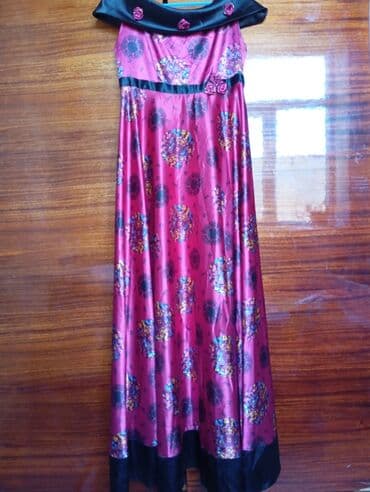 xonçaların satışı: 2 dəfə toya geyinilib.20m satılır — 1