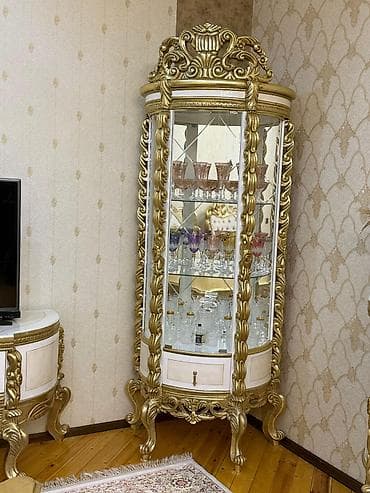 reception masa: İşlənmiş, Divan, Dolab, Komod, Türkiyə — 10