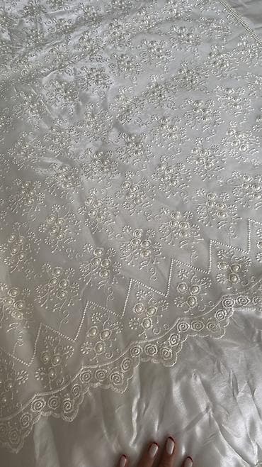 yatag ortuyu: Yataq üçün Yeni Qaşlı rəng - Ağ Yataq örtüyü — 4