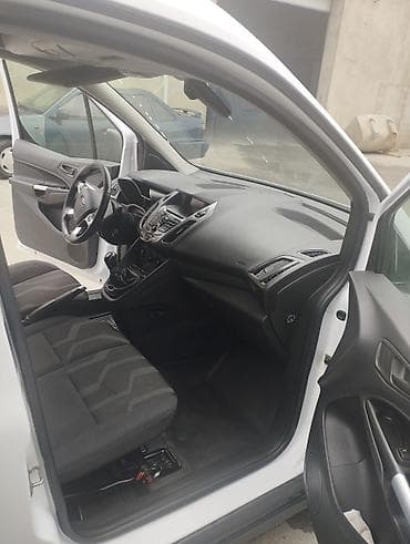 ford masin: Ford Transit Connect ağ rəngli yük furqonu - Korpus: uzun baza, 2 — 9