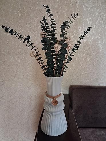 bambuk gülü: Bir vaza, Keramika — 1