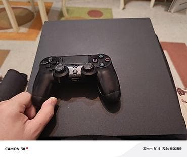 blur playstation 4: PlayStation 4 Slim oyun konsolu - Model: PS4 Slim (şəkillərdəki — 4