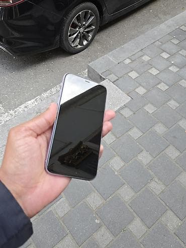 iphone 11 barter var: IPhone 11, 64 GB, Çəhrayı — 3