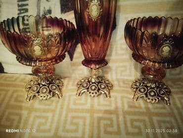 madonna servis: Bəzək dəsti – 3 parça - Material: rəngli şüşə (bənövşəyi-çəhrayı — 3