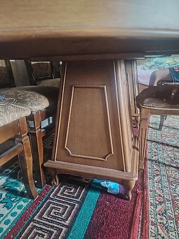 Qonaq otağı üçün, İşlənmiş, Açılmayan, Oval masa, 8 stul — 3