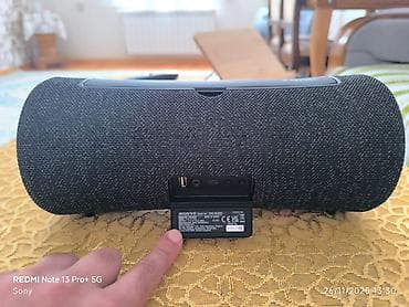 telefon hisseleri: Yeni Sony Kolonka, Növ - Portativ, rəng - Qara — 3