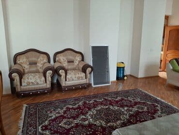 7 8 mkr kiraye evler: Tarqoviy, MCDonalds ilə üzbəüz 4 mərtəbəli binanın 4-cü mərtəbəsində — 8