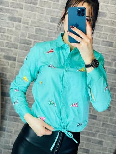 Standart koynek. Her iki rengi eldedi. Mal saxlatdirmayin kim goturse