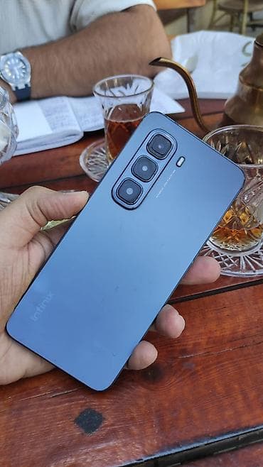 ipad 4 mini: Infinix HOT 50 Pro, 256 GB, rəng - Mavi, Sensor — 1