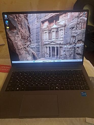 Masaüstü kompüterlər və iş stansiyaları: Salam . tecili . 1 ay once 2500 aznnen endirimnen 2000 min manata — 2