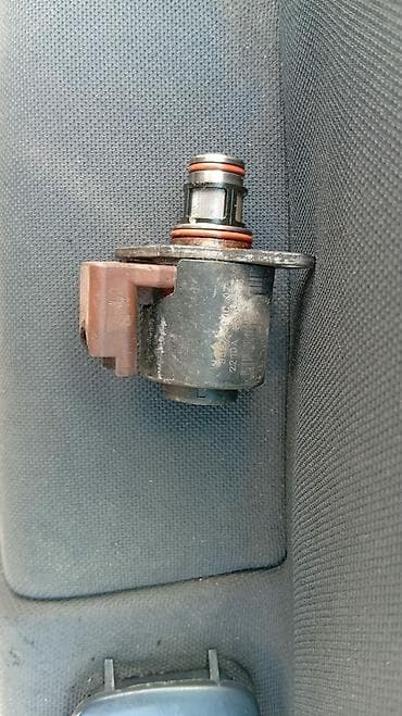 Avtomobil üçün yanacaq təzyiqi tənzimləyicisi / idarəetmə klapanı -