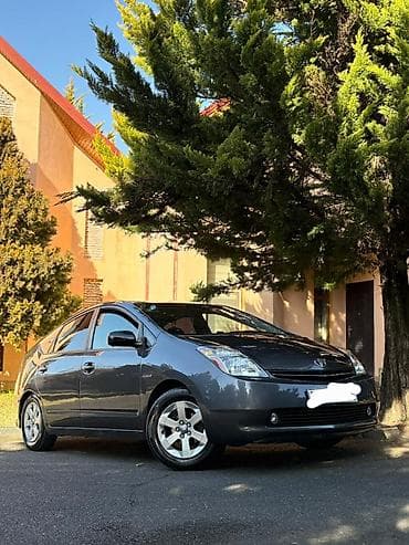toyota corolla 1 4: Tecili satilir!!Toyota Prius (2-ci nəsil) hibrid hetçbek masin ideal — 5