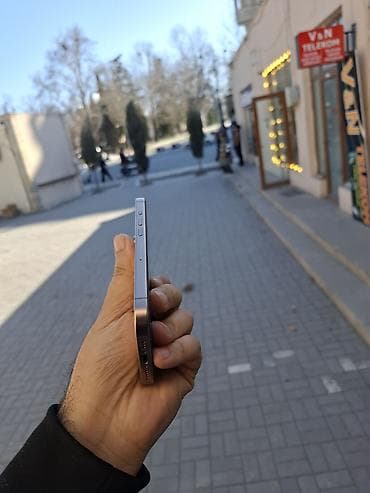 ikinci el redmi note 9: IPhone 16 Pro, 256 GB, Desert Titanium, Zəmanət, Barmaq izi, Simsiz şarj — 5