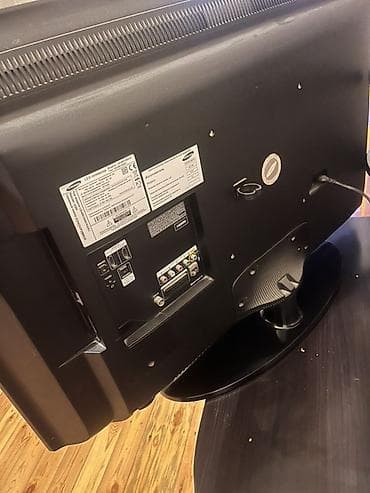 Televizor Samsung LED ekran 32" — 4