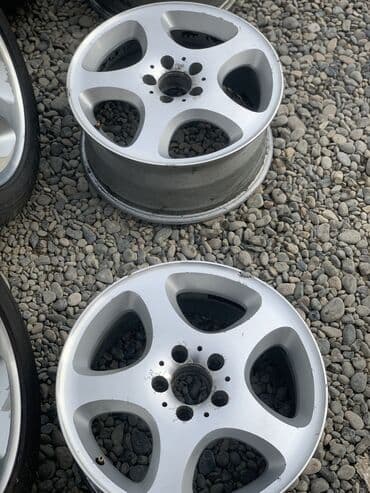 r17 təkər: Barter üçün narahat etmə. Təkərlə 1600 azn lüt diskilər 1100 azn — 3