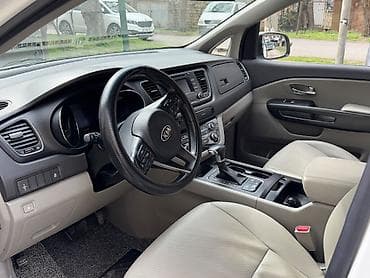 05 masin sekilleri: Kia Carnival: 2.2 l | 2017 il Van/Minivan — 8