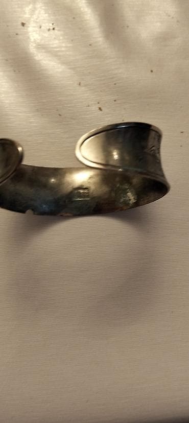 masaustu saatlar: Masaüstü saatlar, Mexaniki, Saniyə əqrəbi — 1