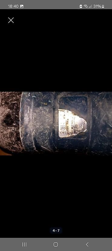 perforator qiymetleri: Bosch GSH 11 E perferator Xüsusiyyətlər: - Güclü şəbəkə ilə işləyən — 2