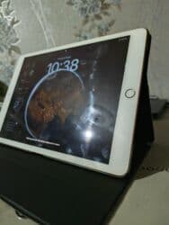 3 sim kartlı telefonlar: İşlənmiş Apple iPad 8 (2020), 10,5", 128 GB, Pulsuz çatdırılma — 1