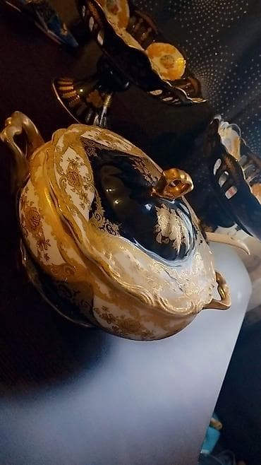 2ci əl unitaz: Qızılı naxışlı dekorativ porselen meyvə qabları dəsti - 2 ədəd ayaqlı — 10