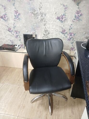 bərbər kreslosu satılır: Saş kəsimi kreslosu — 4