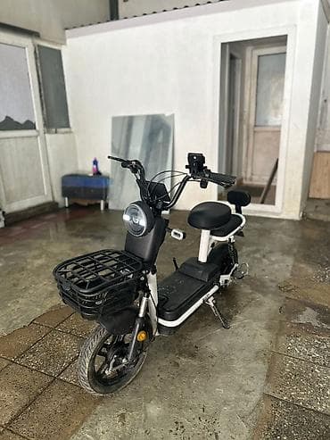 4 tekerli rolik: Elektrikli şəhər velosipedi/skuteri - Kompakt, iki oturacaqlı dizayn — 5