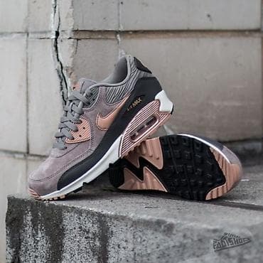 Кросовки Nike, в отличном состоянии, размер 36.5-37. 15 ман — 1