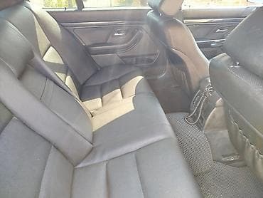 ucuz avtomobil: BMW 5 Series E39 sedan – tünd mavi rəng, qara salon. Texniki və — 7