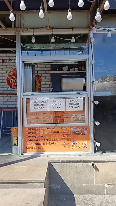 fast fud lar: Kiçik fast-food kafe sahəsi – interyer və avadanlıq hazır biznes — 1