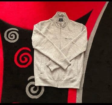 sekilli koynekler: Kişi Paltarları Satılır. 1 şəkil: razmer 44-46 (S-M); 8 AZN. 2 şəkil — 3