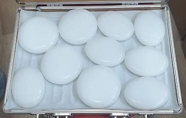 ağ botilyonlar: Spa daşları, tam orjinal Rəngi qara va ağ var, Bakı şəhər daxili — 2