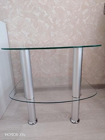 Masalar: Açılmayan, Şüşə, Dördbucaq masa — 1