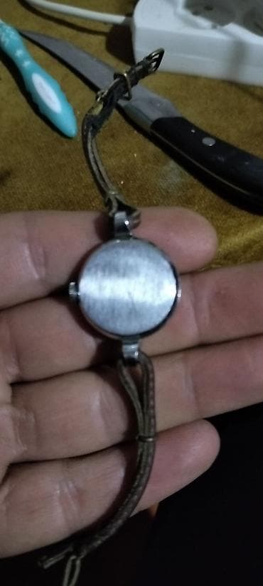 kişi ucun əl cantaları: Qol saatı, Zarya, rəng - Ağ — 5