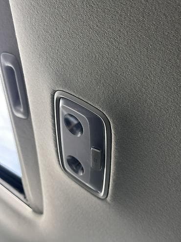 kia sportage 2008: Kia Forte: 2 l | 2020 il Sedan — 9