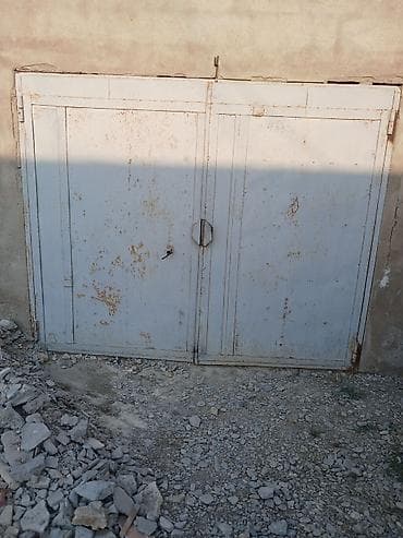 Metal ikiqat darvaza qalın ağır darvazadı problemi yoxdu 2.55 eni 2.7