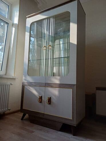 Вешалки: ТВ стенд — 2