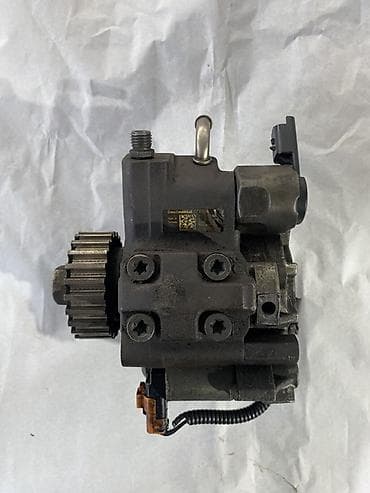 orta panel: Məhsul: Dizel yüksək təzyiqli yanacaq nasosu (HP pump) Təsvir: - — 8