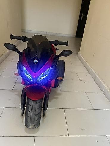 oyuncalar: Uşaq üçün elektrikli üçtəkərli motosiklet - Rəng: qırmızı-qara, idman — 5
