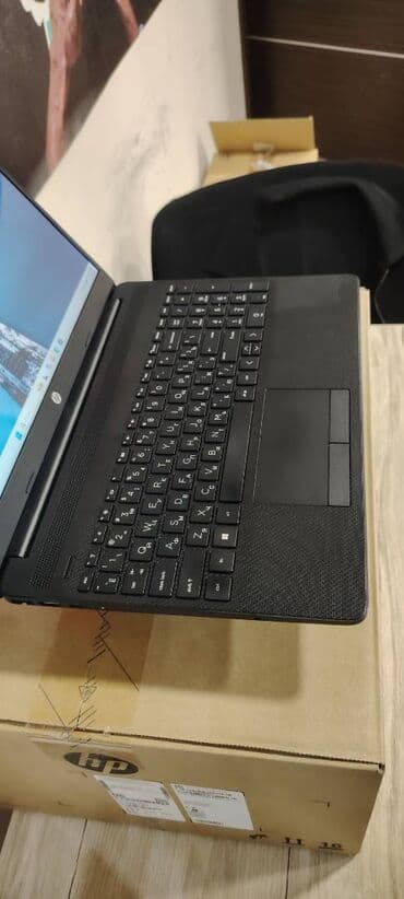 Printerlər: HP 15-dw3xxx Burda bu qiymətə bu parametrdə noutbuk yoxdur. Ekran — 3