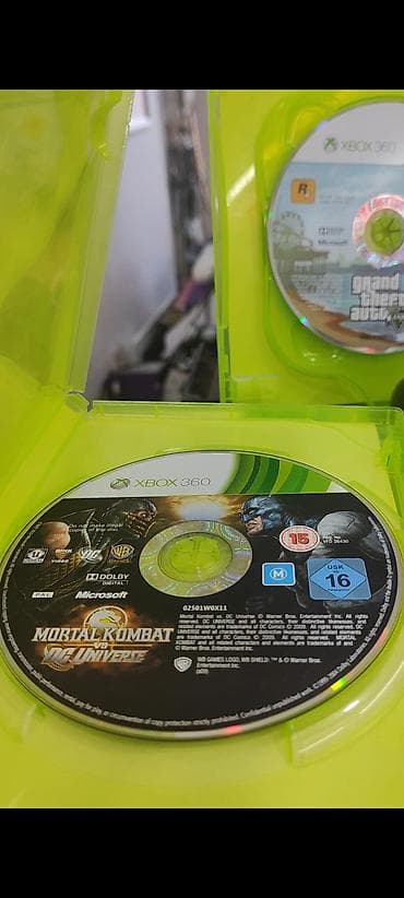 Video oyunlar və konsollar: Xbox 360 iki pult 5 oyun disk və 7 oyun icinde yazılı ela — 7