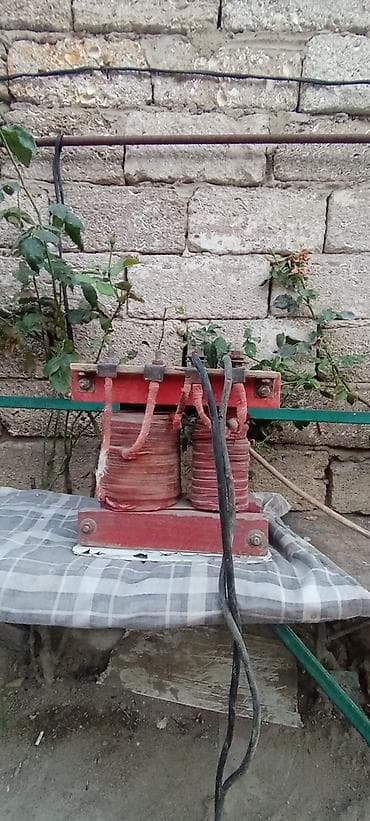 3 reqemi: Gücləndirici/ayırıcı tip toroid/karkaslı güc transformatoru - — 3