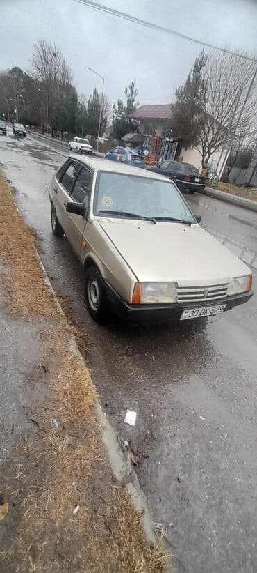 vaz 2106 satilir: VAZ (LADA) 21099: 1.3 l | 1997 il 19673784 km Sedan — 10