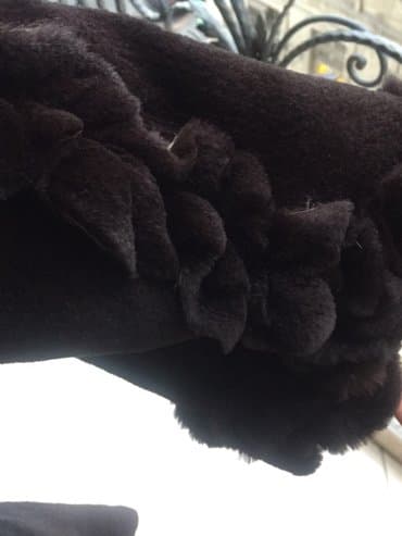 Kia: Orjinal shuba. Sergi malidi. 7000azn alinib! Yeni kimidir. Qashlari — 7