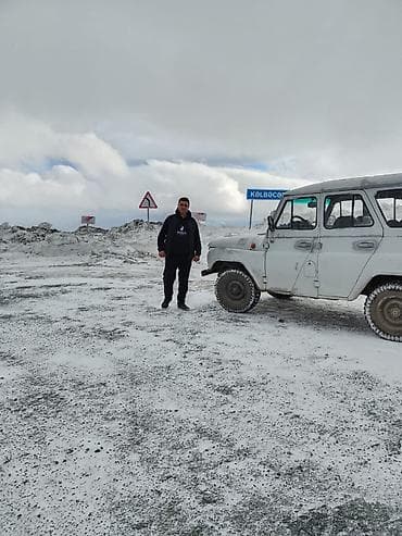 UAZ 469: 2.4 l | 2002 il 90000 km Ofrouder/SUV — 6