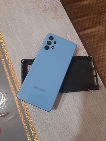 barter telefon iphone: Samsung Galaxy A32, 64 GB, rəng - Göy, Barmaq izi — 2