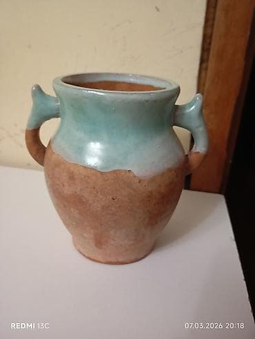 Bir vaza, Keramika — 1