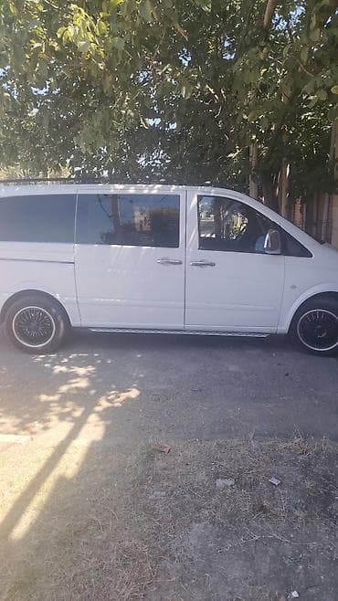 vito təkər: Mercedes-Benz Vito (W646) mikroavtobus - Kuzov: uzun baza, 4 qapı yan — 4