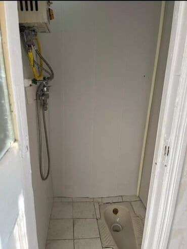 naximov kucesi: İcərişəhər metrosunan 300 m. məsafədə, Abdulla Şaiq 5 kücəsində — 6