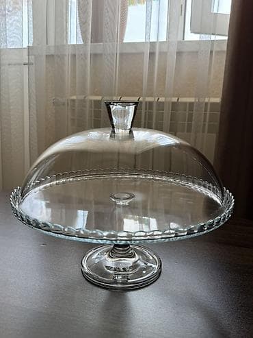 Tort və şiriniyyat qabı, Şüşə